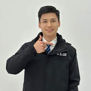 张健伟