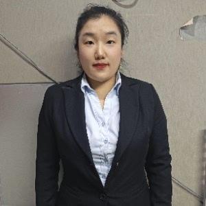 张昭香