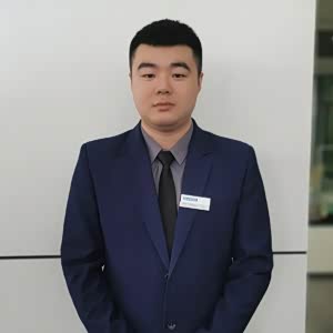 王磊