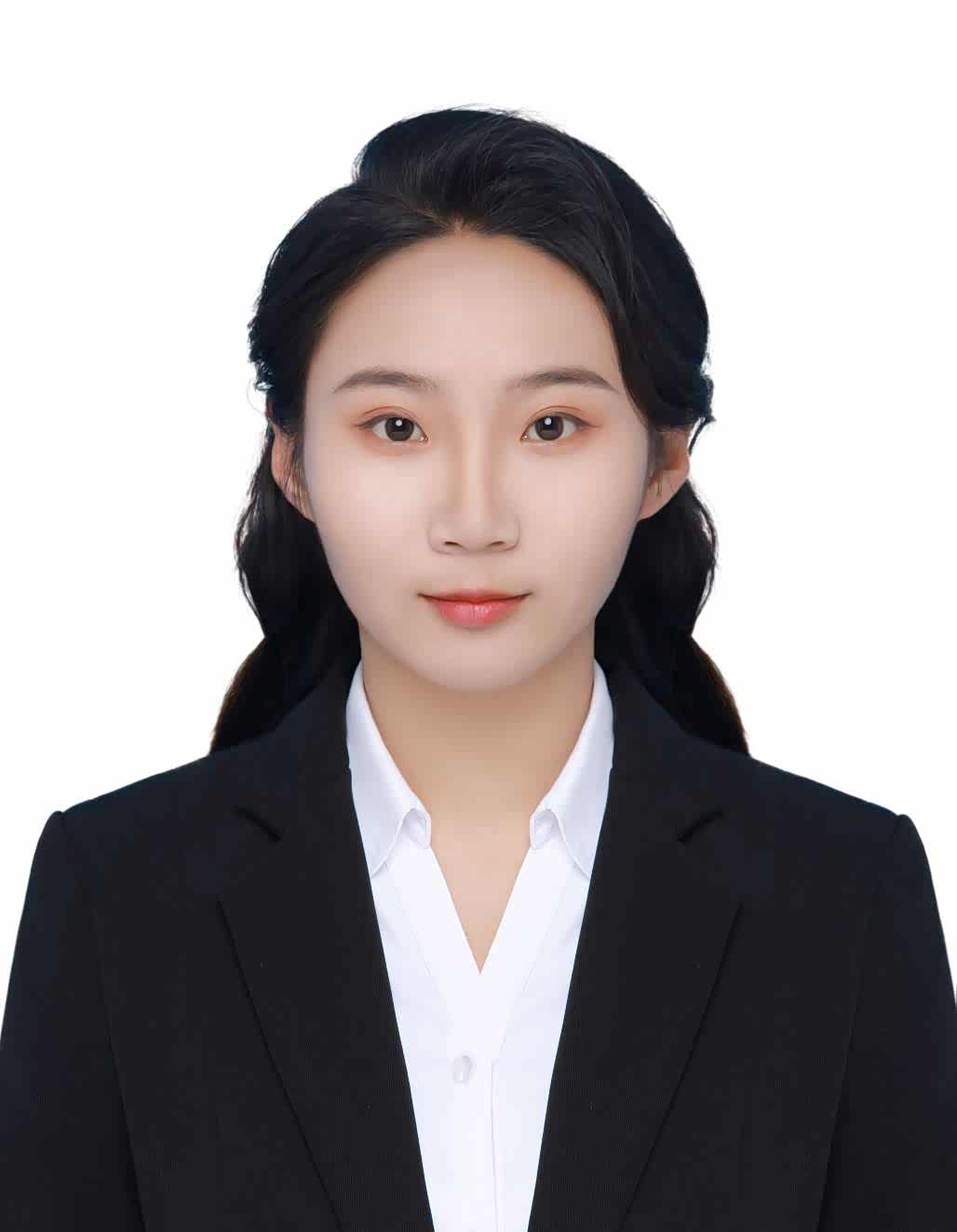 王妍
