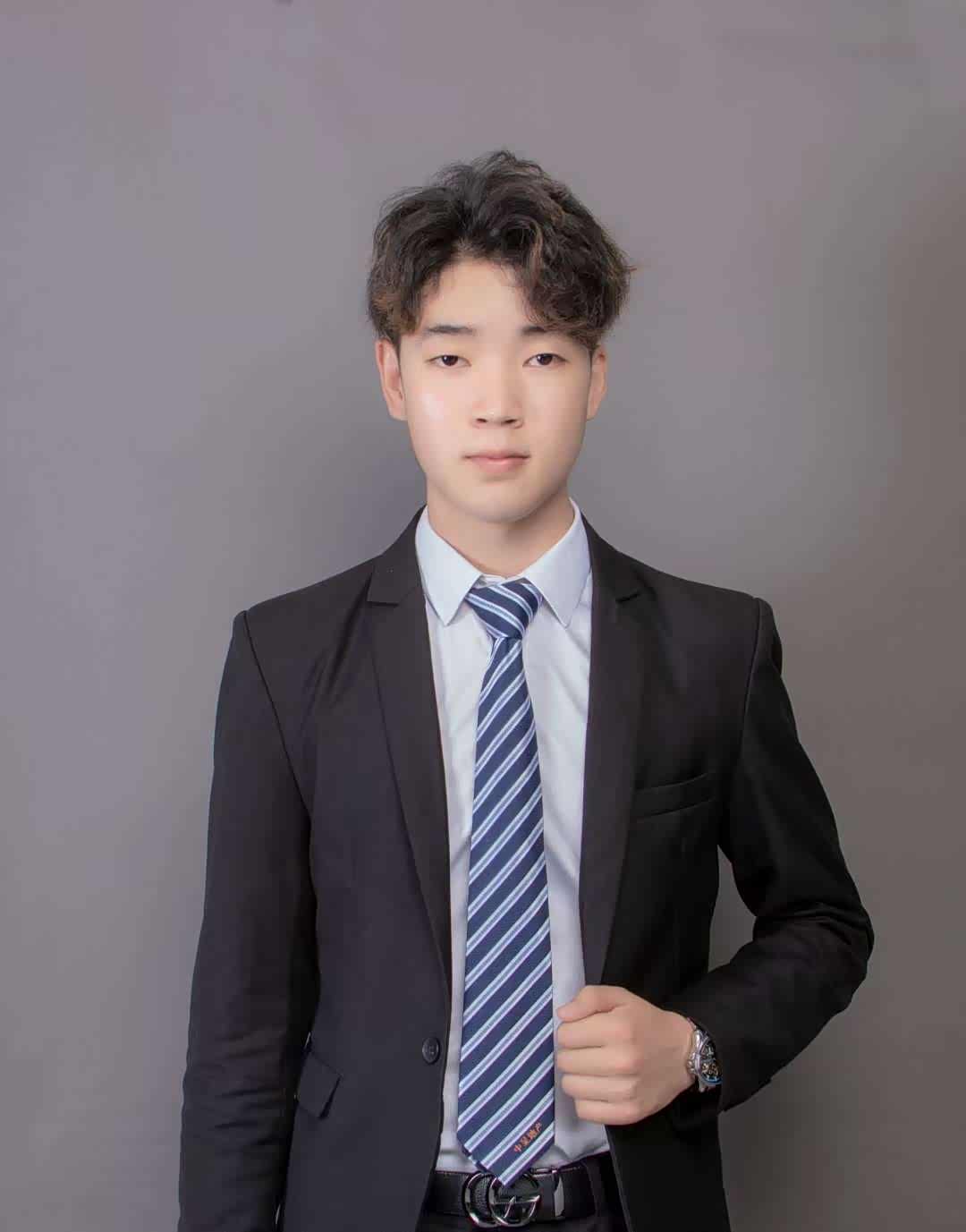 杨朋洋