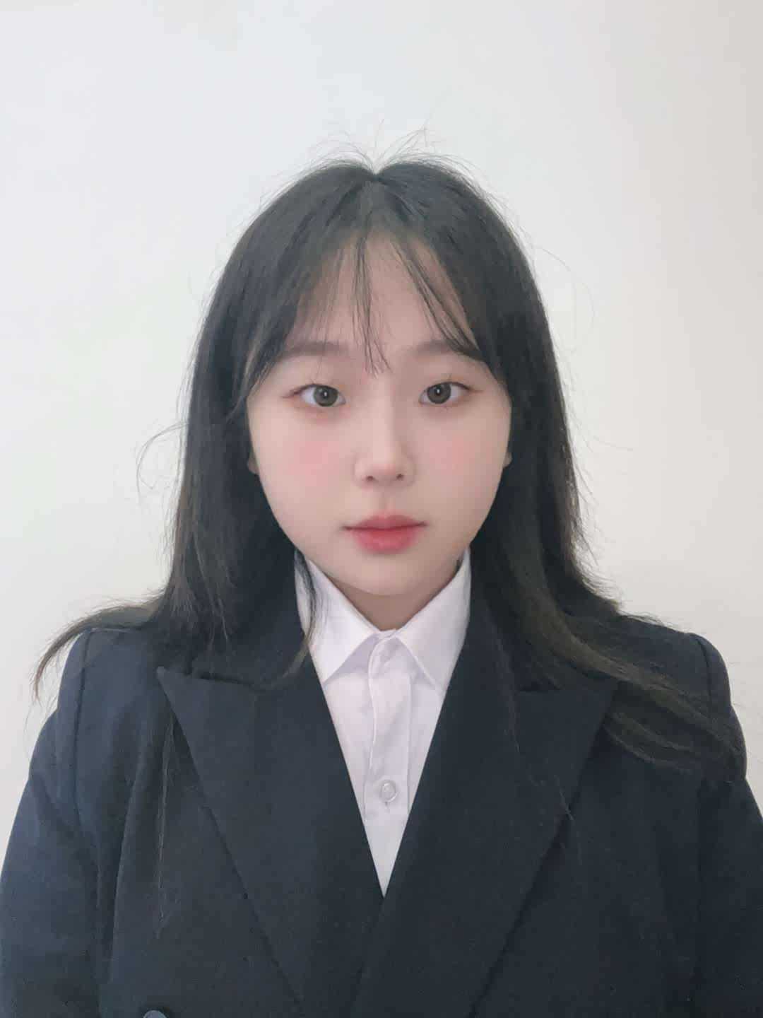 王华