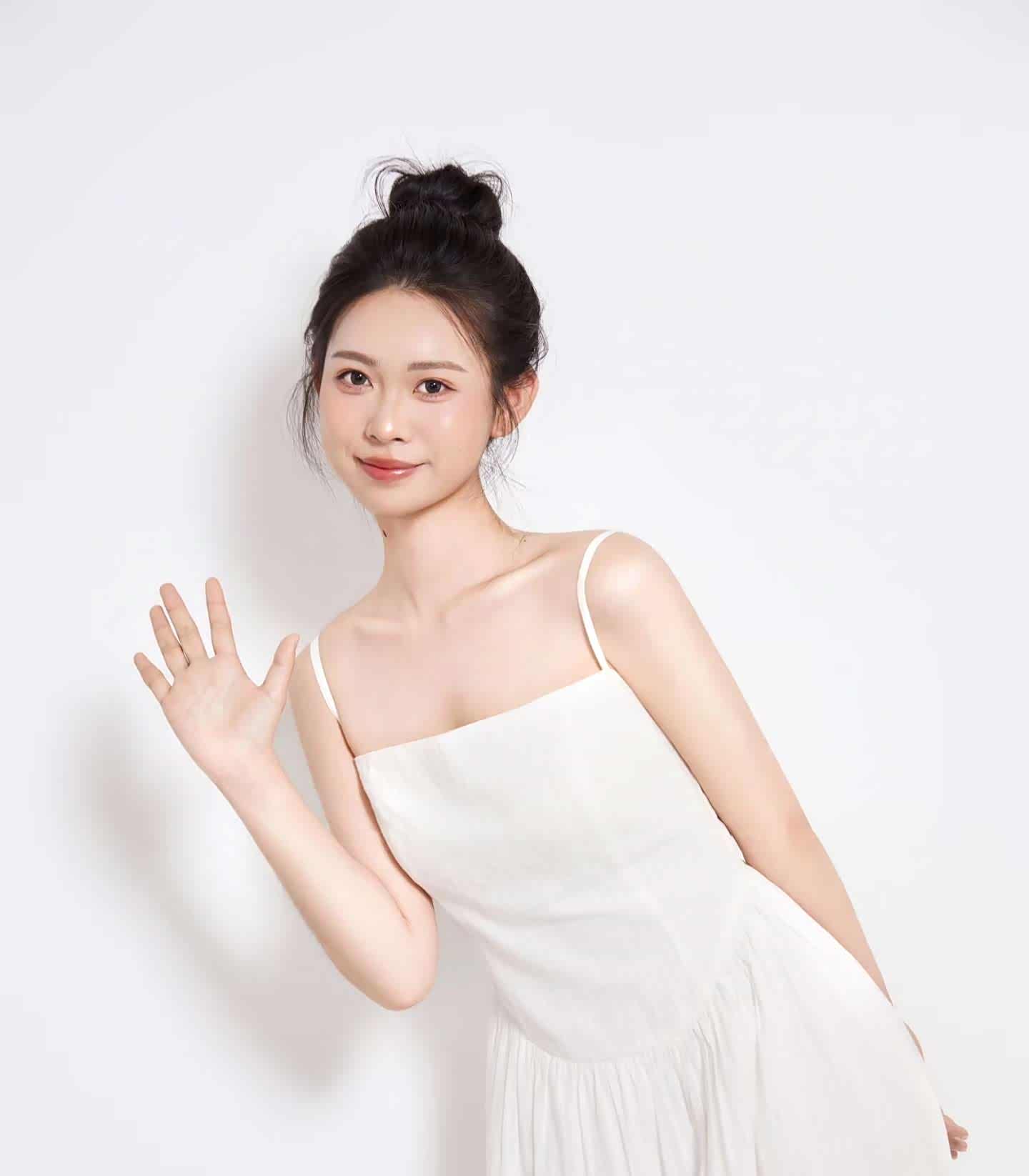 罗菊兰