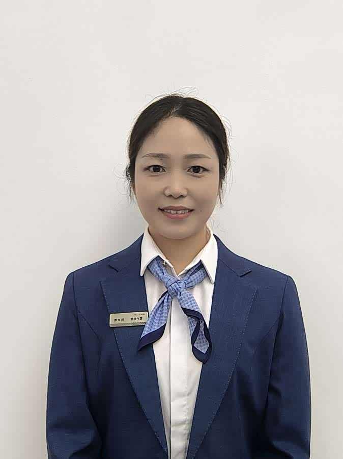 何文艳