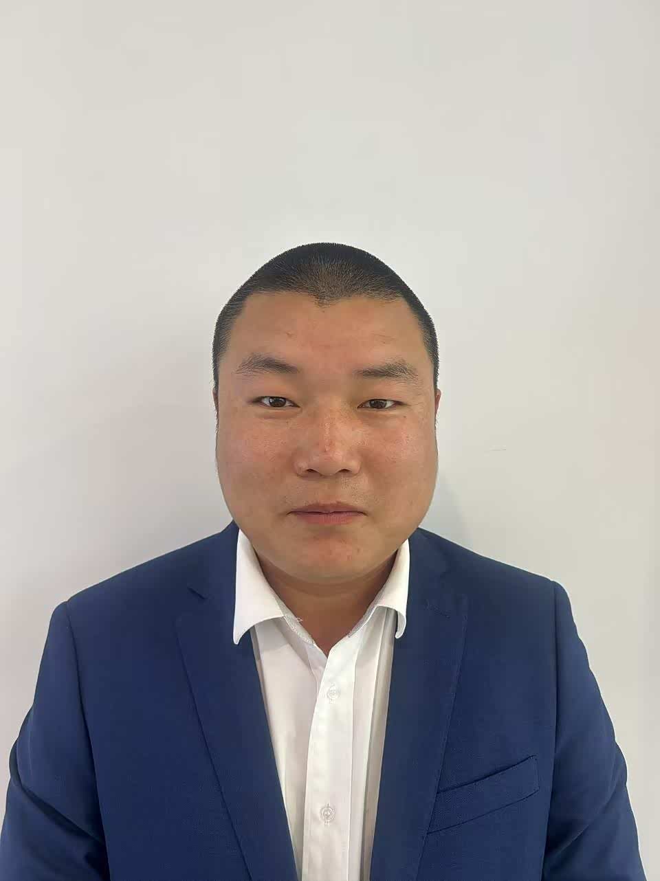 孟泽魁