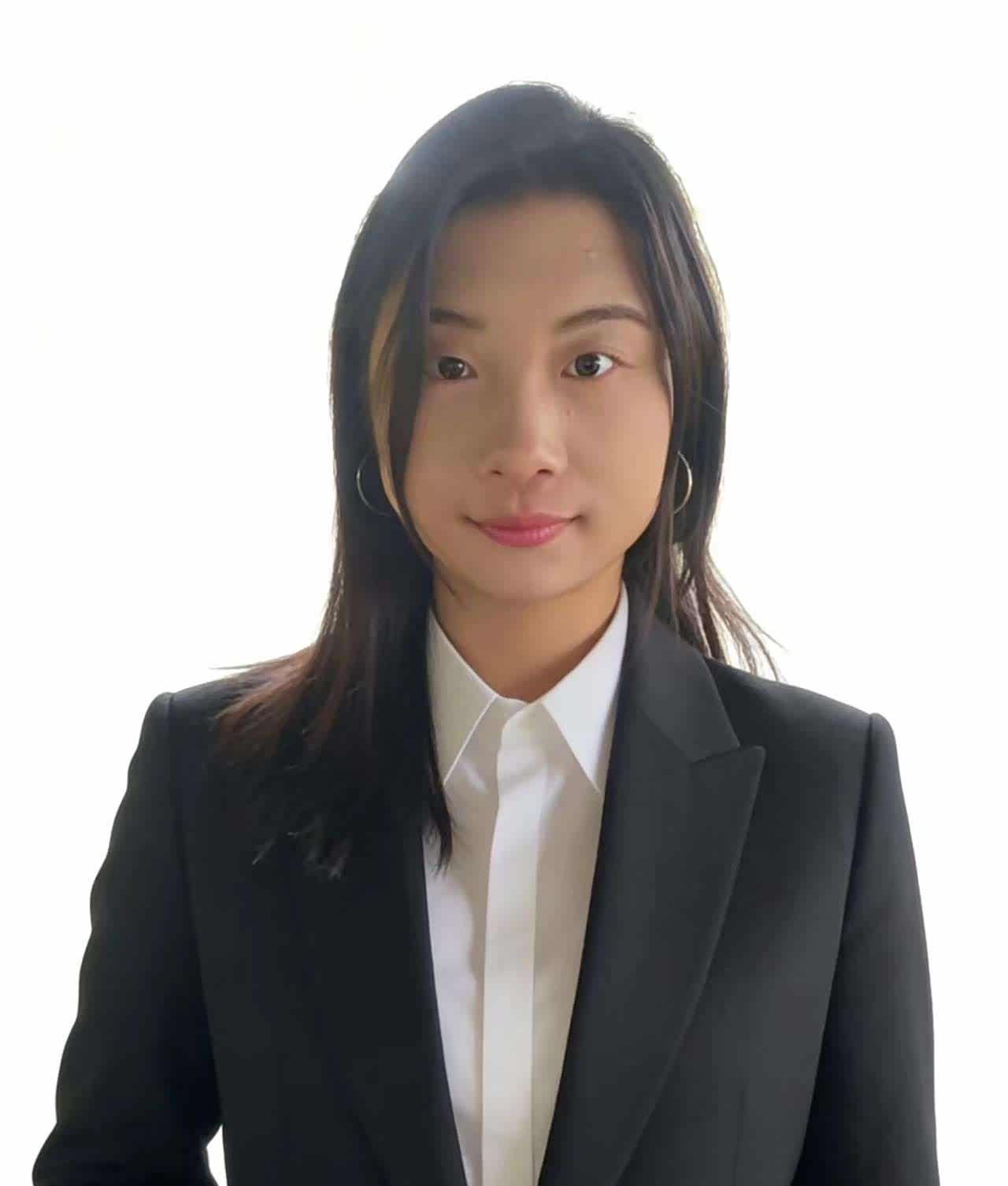黄倩
