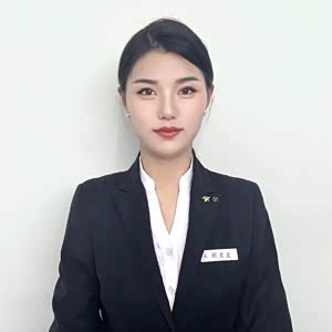 侯美美