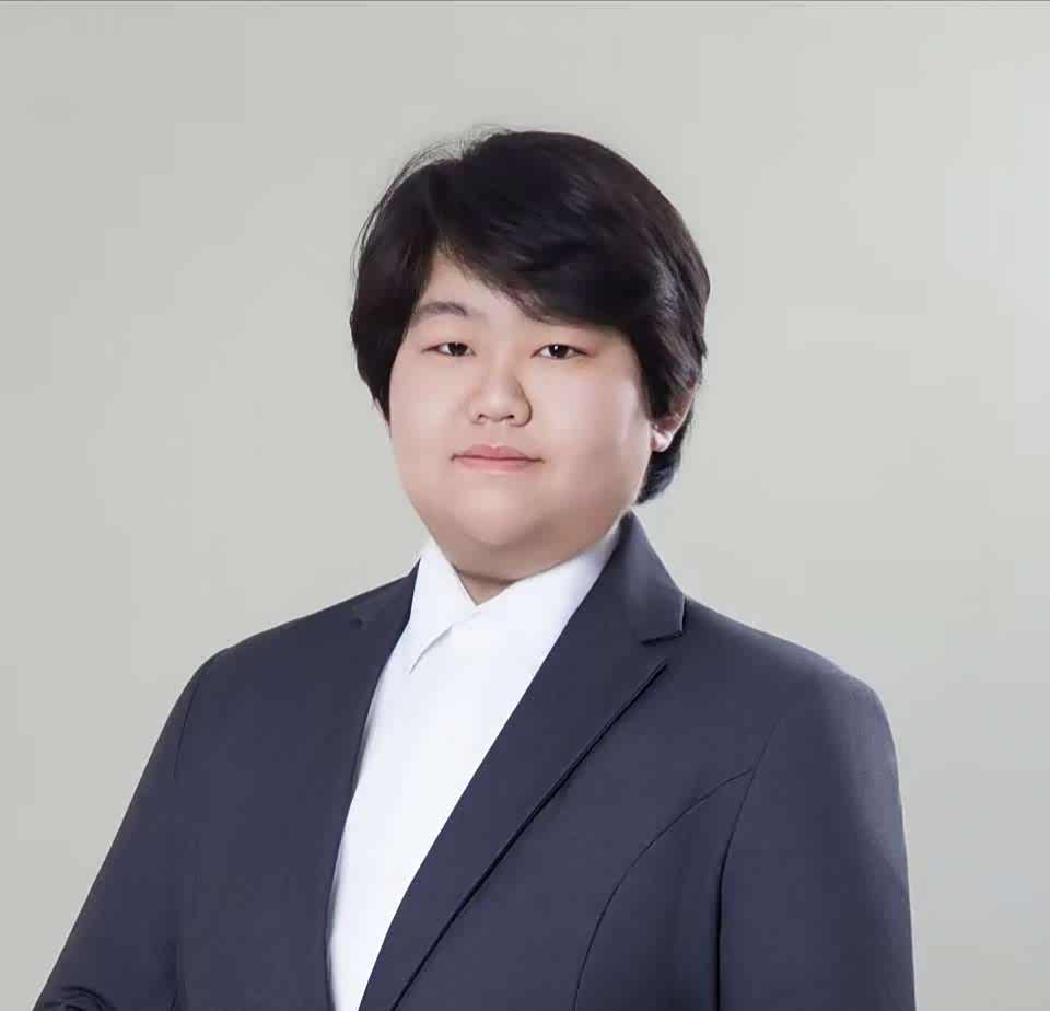 刘泽青