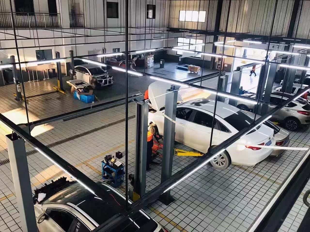 吉利汽车池州吉祥4s店 维修间