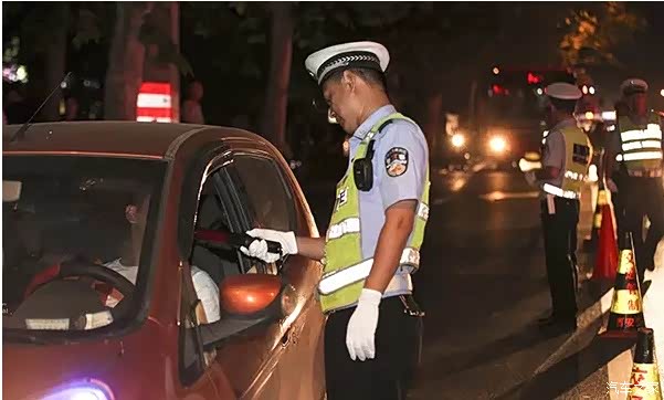 【喝一瓶啤酒到底多久后才能开车9成车主都不