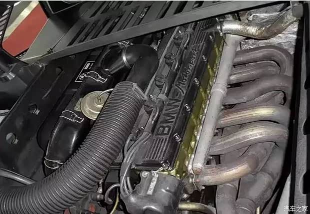 发动机性能好与坏看看排气管就知道了