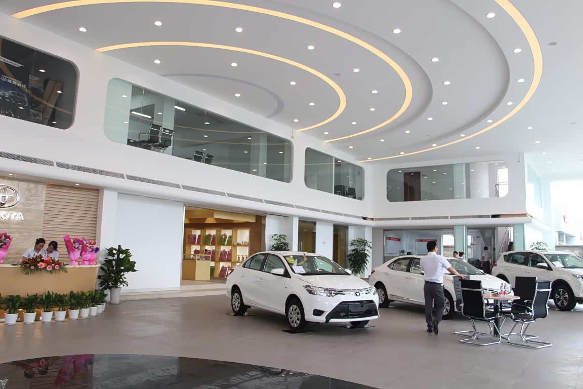 新车展示区