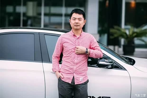 【致敬E往无前的我们 让这座城的光 闪耀而温