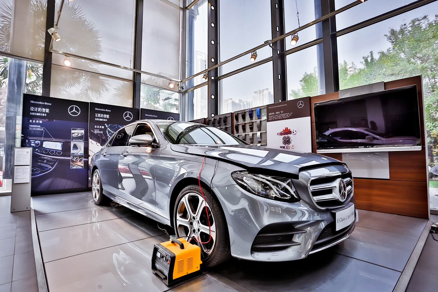 利星行汽车西安之星奔驰