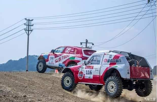 【敢打敢拼遵义站 众泰T600越野车队奋勇向前