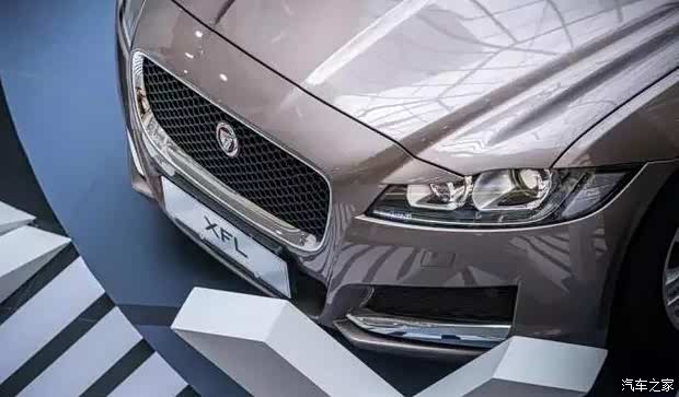 【图】叮咚 请XFL头等舱贵宾领取登机牌登机