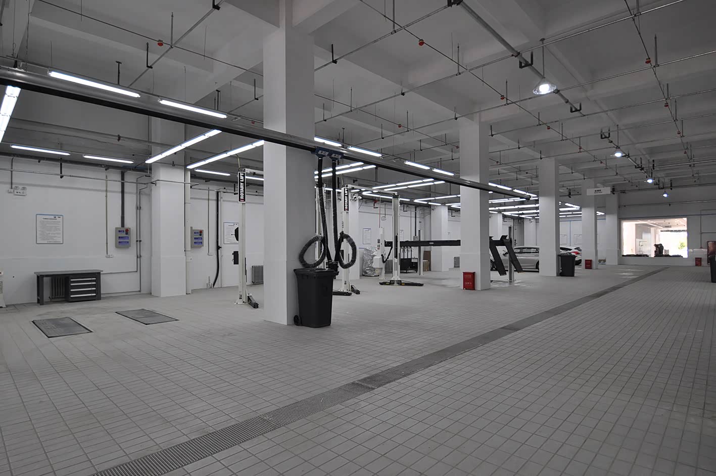 银川宝辰行 维修间