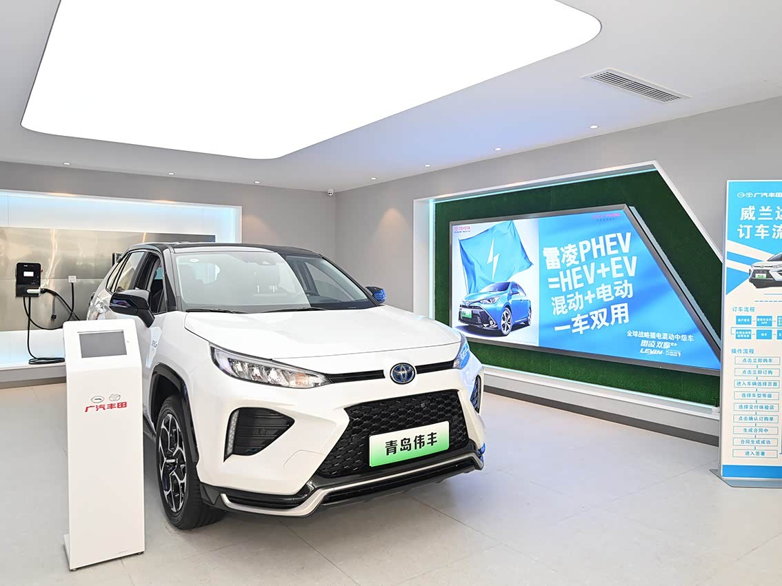 新车展示区