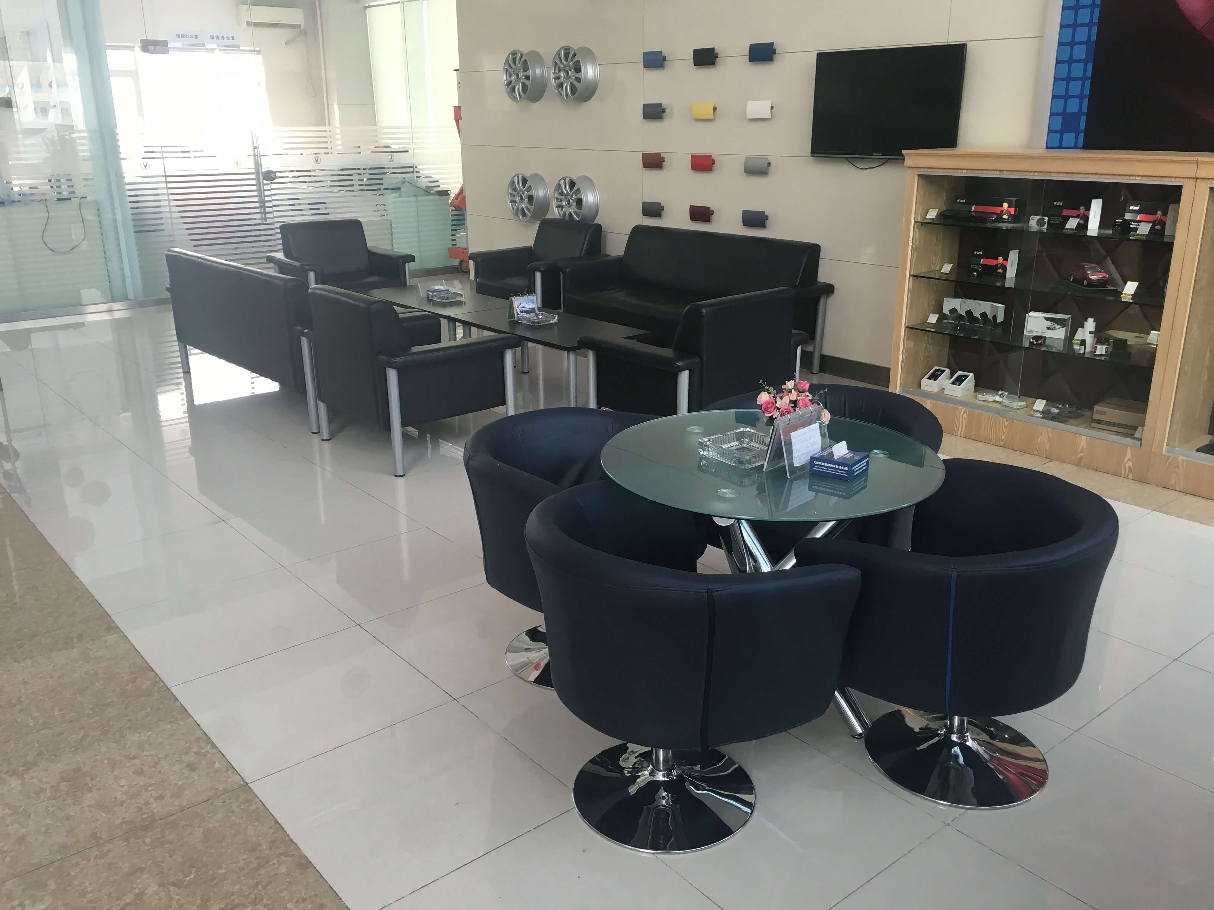 大连汽贸盛泽长安4s店 休息区