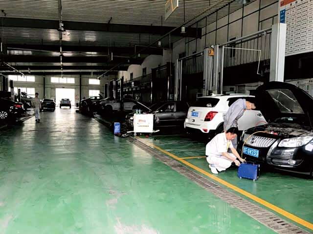 丹东江通别克4s店 维修间