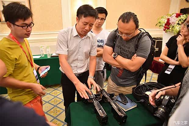 【SUV天逸你居然不知道PHC是啥 扎个马步你