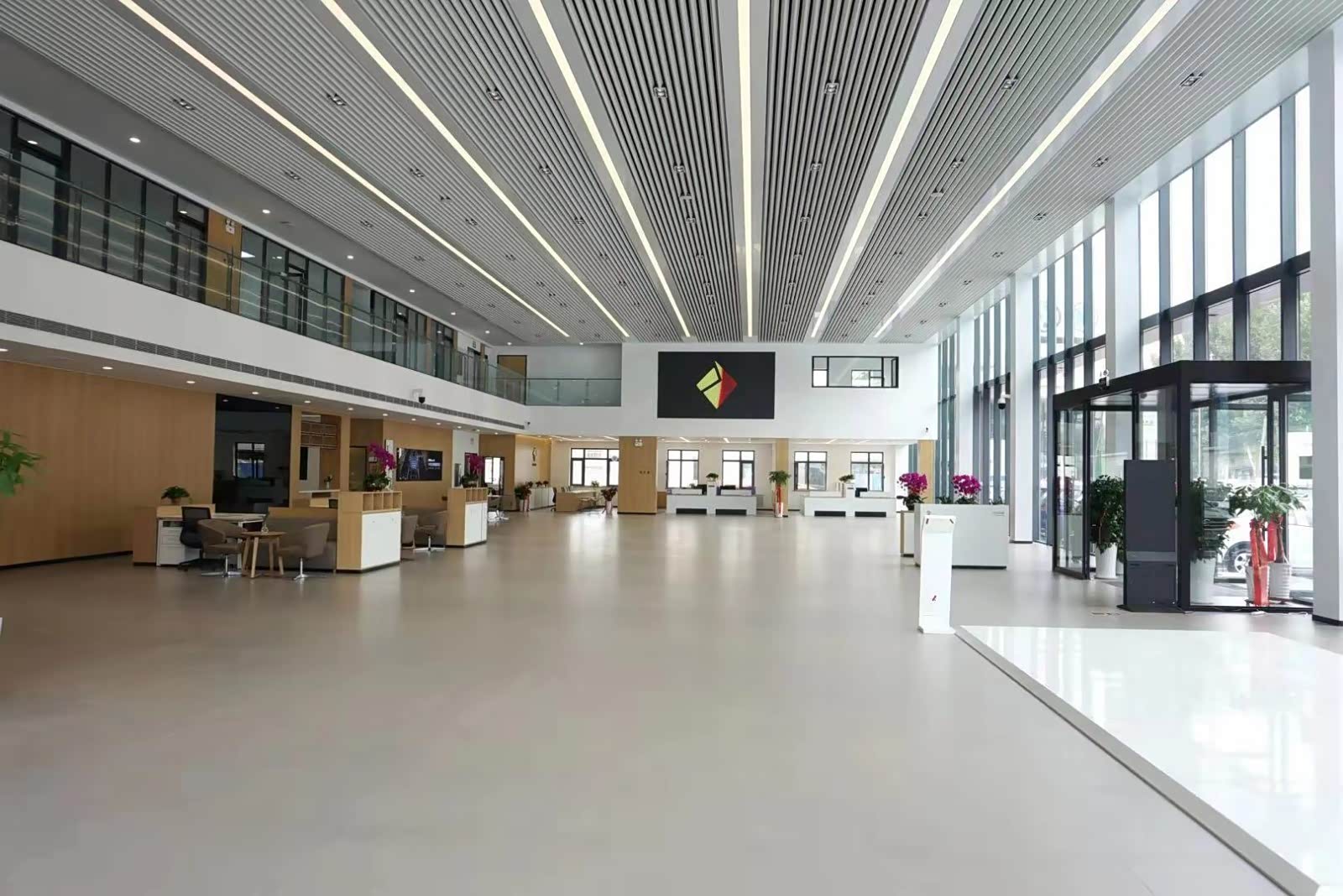 新车展示区