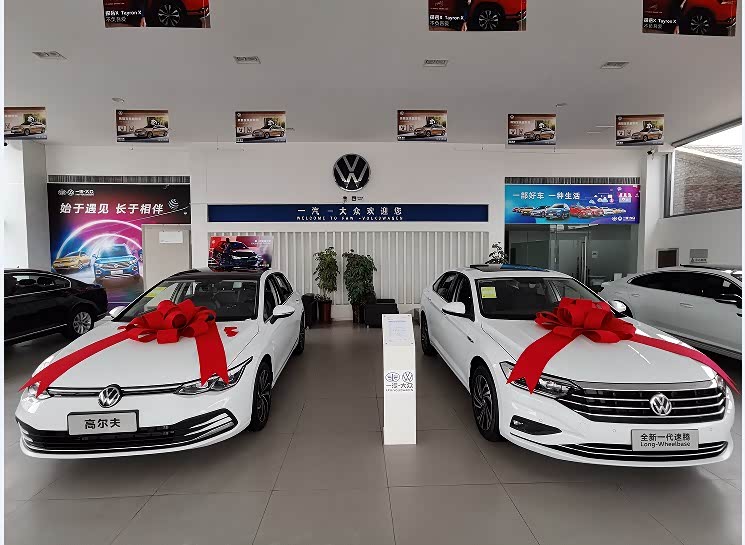 新车展示区