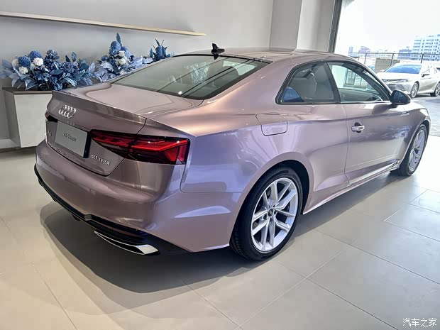 3年2次免费改色膜个性化服务多款颜色可选尊享24期0利息3月购买奥迪a5