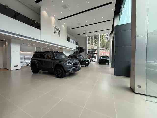 新车展示区