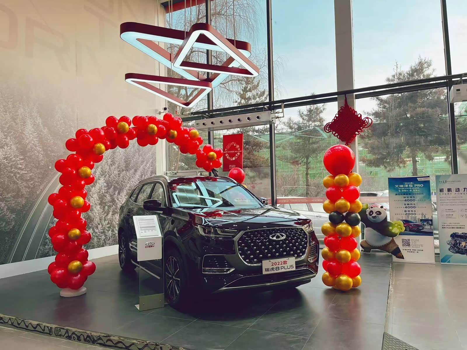 新车展示区