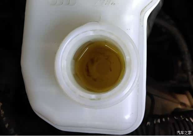 出现这种情况刹车油必须强制更换