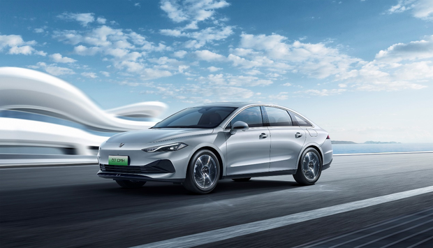 纯电可靠超混超值荣威d7技术突围引爆b级车市场