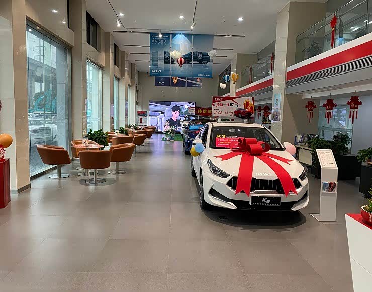 新车展示区
