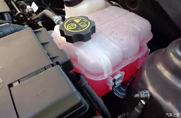 汽车发动机怎么降温的 620x0_1_q87_autohomedealer__wKgHIFrKxWaAd08XAAB3CbMPrwA242.jpg