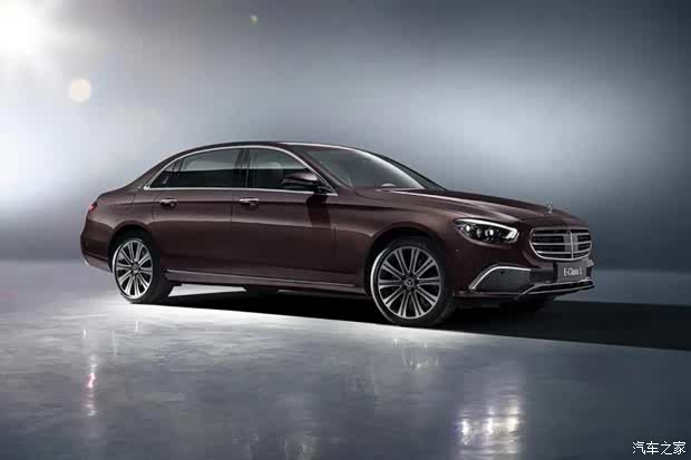 促梅赛德斯奔驰e级轿车眼着细节放眼全局