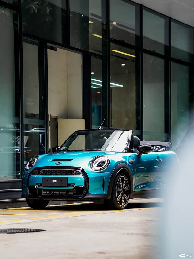 minicabrio特别版亮相至高补贴61万