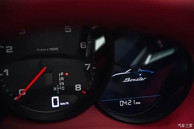 保时捷718打破日常世界的乏味无聊