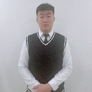 张硕