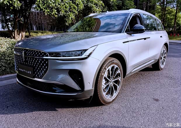 越级豪华体验 就在林肯新航海家