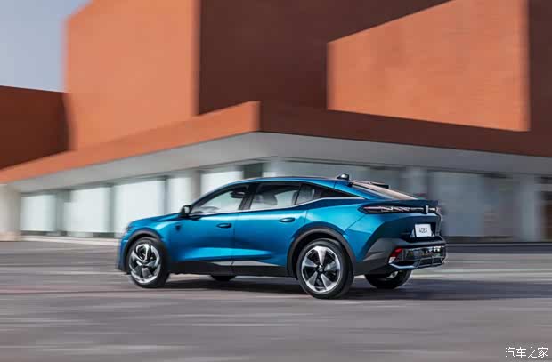 该你上场东风标致408x潮玩改装由你定义