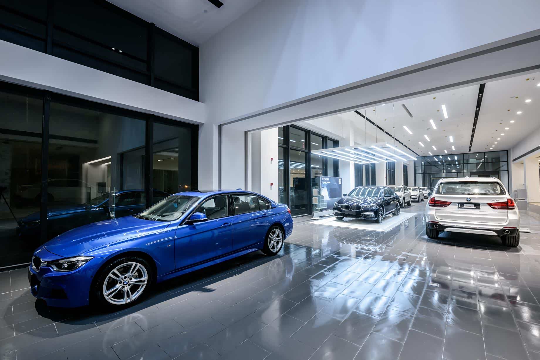 重庆宝源宝马4s店