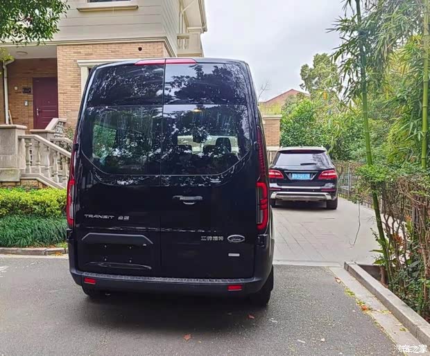 【图】143马力配5档变速箱 速看23款福特全顺 详询:4009723720_汽车之