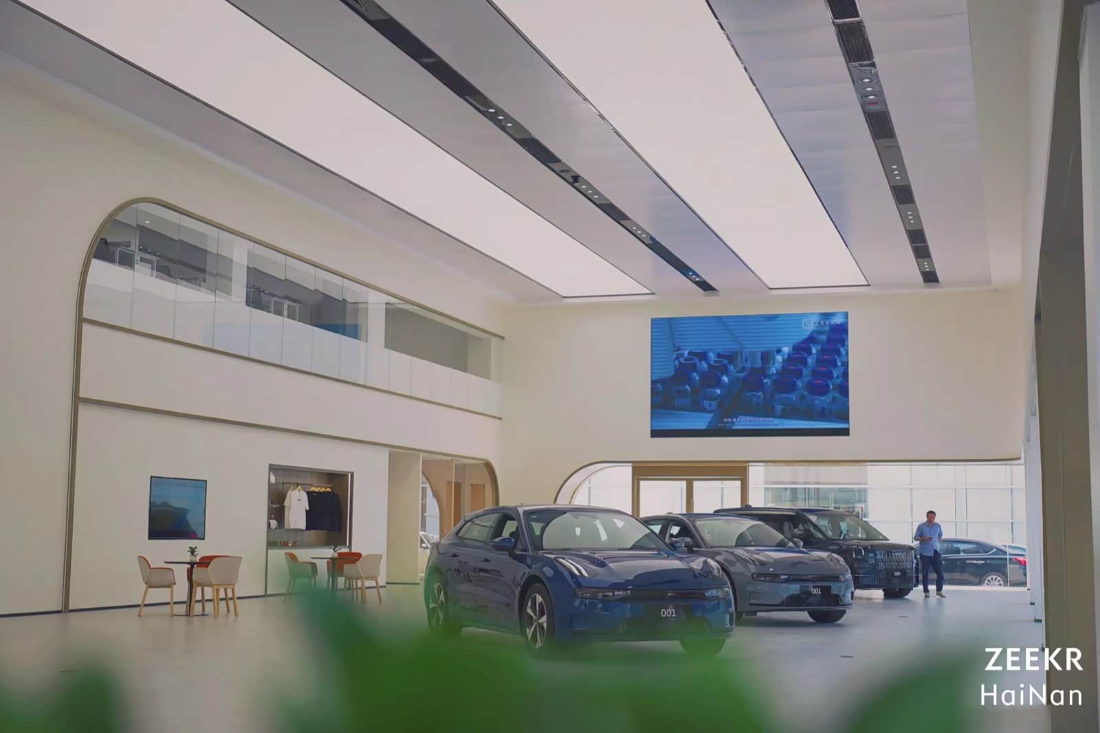 新车展示区