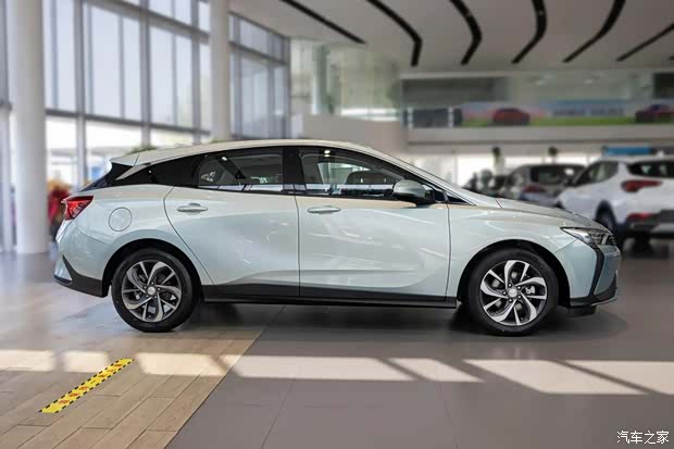 【微蓝6 phev 值得入手_吉安金弓别克4s店新闻资讯欢迎垂询4001854248