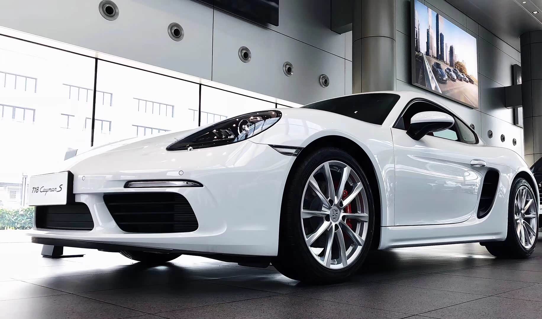 湖州保时捷中心