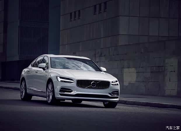 静谧空间舒适出行看亚太沃尔沃新款s90