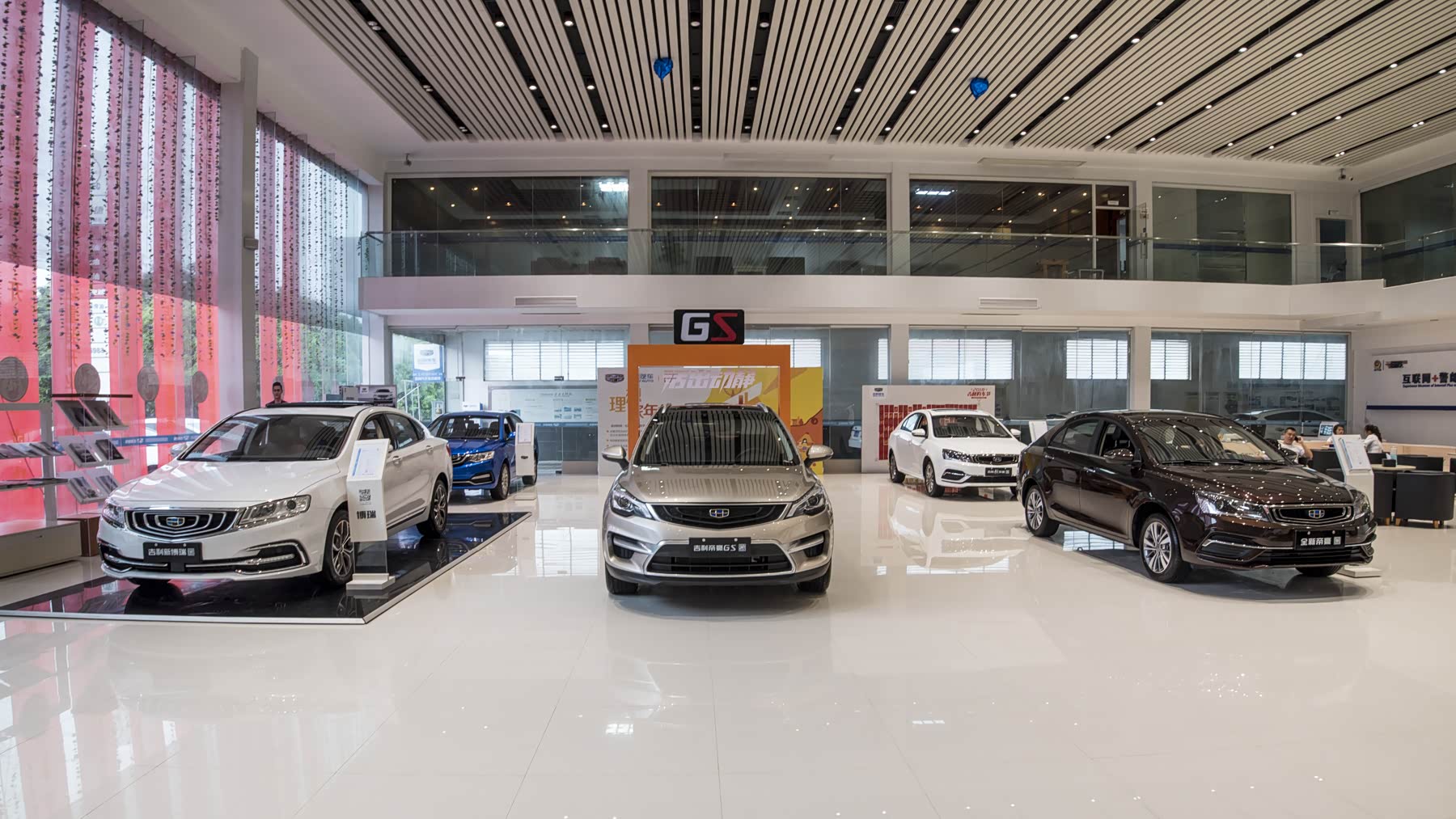 广西开心吉利汽车4s店