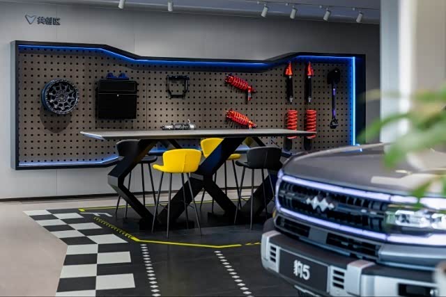 新车展示区