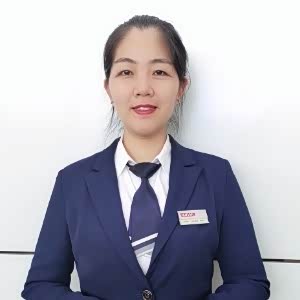 傅彩云