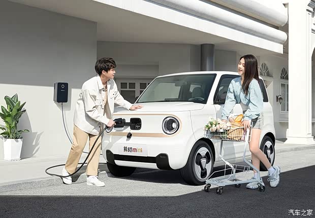【释放你的超萌力 熊猫mini 0首付带回家_吉利几何惠州兆乾新能源新闻